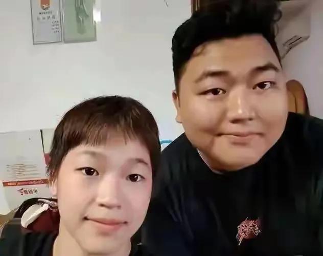 全红婵又遭网暴！全进华替妹妹出头，该说不说有这样的亲哥哥真好全红婵哥哥全进华