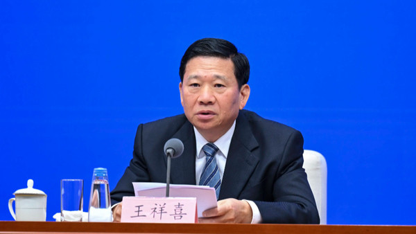 应急管理部原部长王祥喜被双开应急管理部原党委书记、部长王祥喜被“双开”​​​
