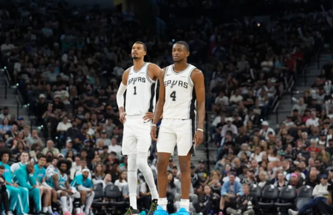 前NBA球员马特-巴恩斯在一档节目中，谈到了马刺在总决赛中多次大比分领先却被逆转