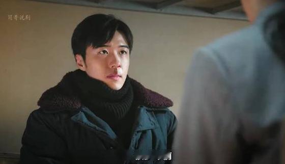 亲姐亲手抓亲弟，这戏怎么演？《余红旧事》里王佳佳演的女警刘娟查案查到嫌疑人竟