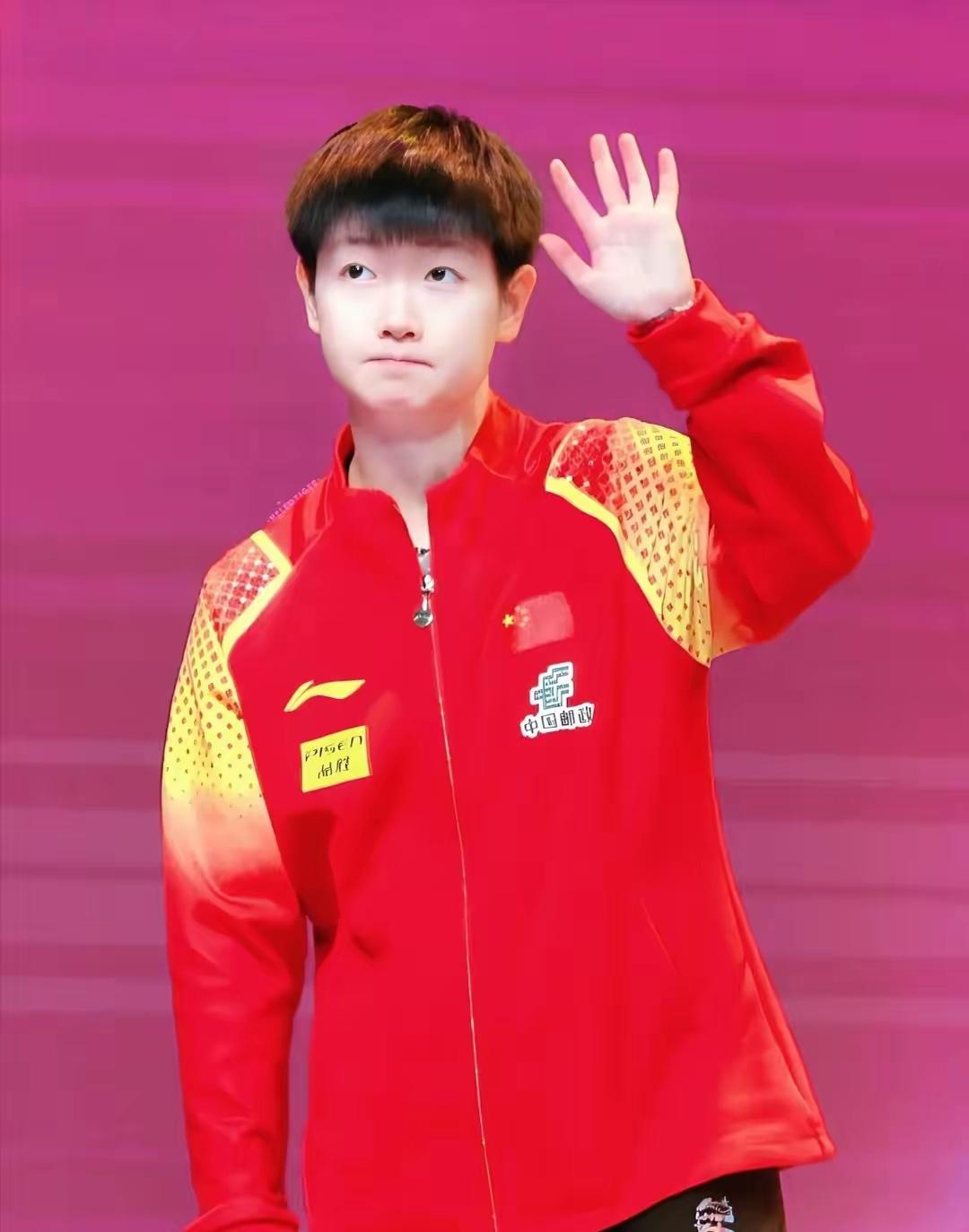 这世上最让我看不明白的人，恐怕就是孙颖莎了， 手握26个重量级代言，却开着2