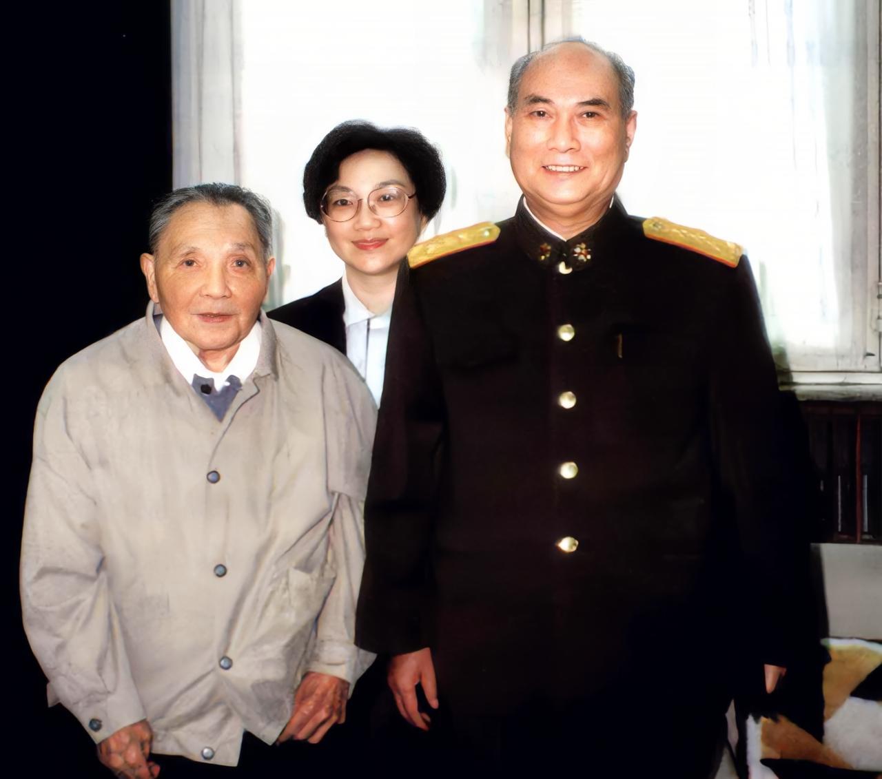 是金子就会发光。1956年陈赓陪同彭德怀视察广州军区，对一位副团长赞不绝口，称赞