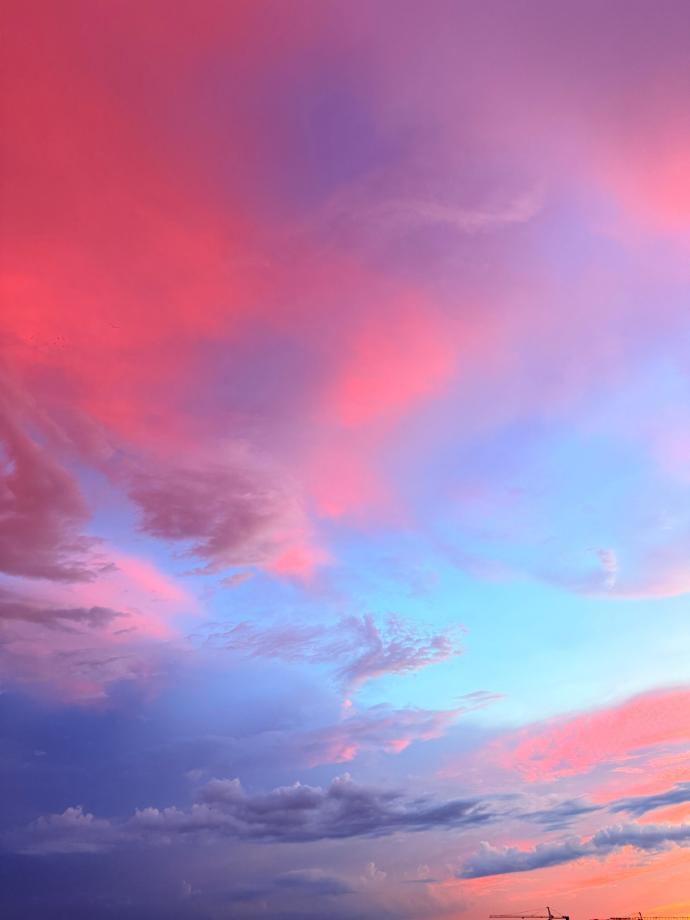 杭州的傍晚简直太美了🌆​​​​