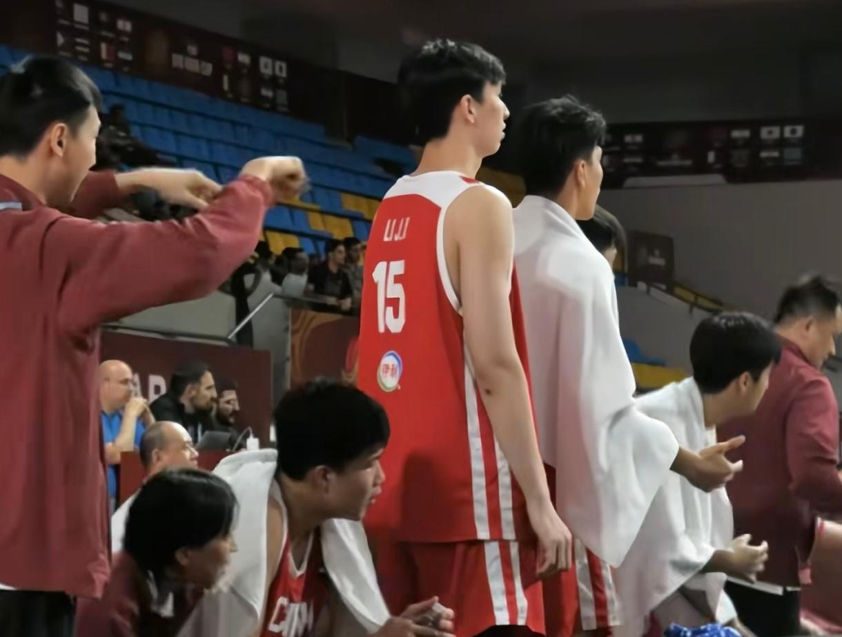 韩媒评价中国U18男篮挺进亚洲杯决赛: “毫无疑问，中国U18男篮实力，在亚