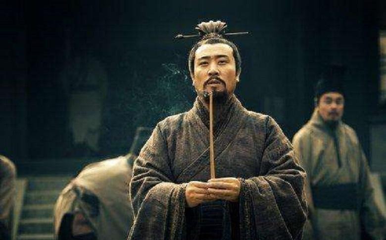 刘备七大心腹排名震惊三国，诸葛亮仅排第五，第一死后蜀汉灭亡说起刘备的心腹，一般人会想到诸葛亮，但正史