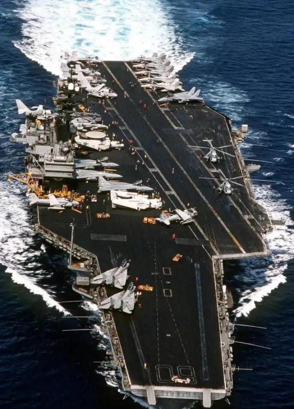 假如美国把全部11艘航母拉过来跟我们开战，咱能顶得住吗？说实话，这仗不好打，毕竟