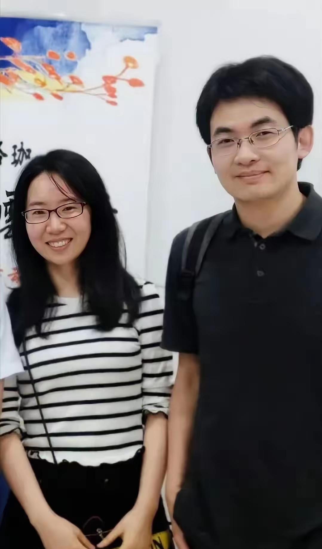 其实曾教授和付导师，她们两个就应该在一起。第一、从外形看，两个人都是斯文学