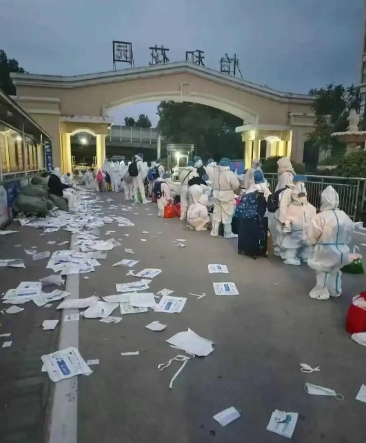 如果你可以穿越，你会对他们说什么？