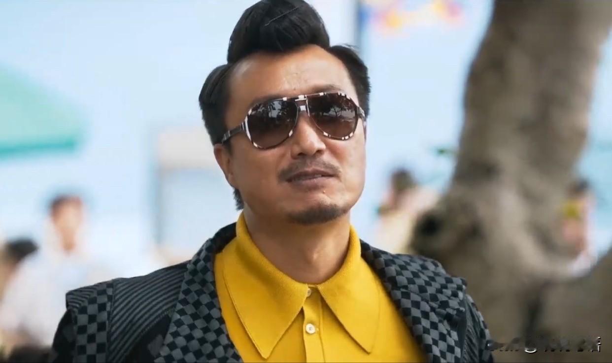 香港乐坛卧虎藏龙，有很多大侠呢！上次说了香港乐坛有一位唱功了得的“隐侠”，他