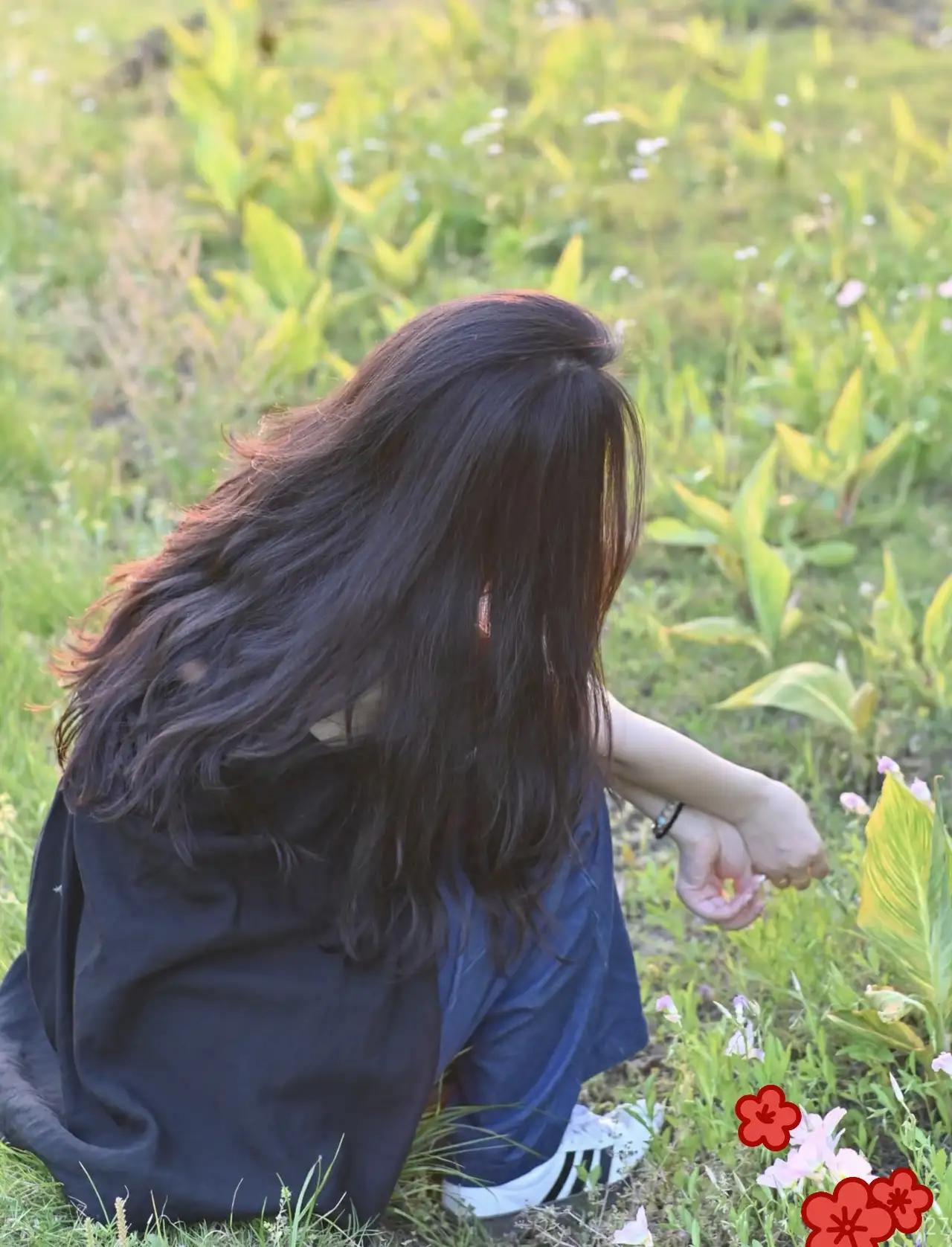 我有个同事,因为乳腺癌前两年去世了。她的女儿今年好不容易谈了一个男朋友,相处于半