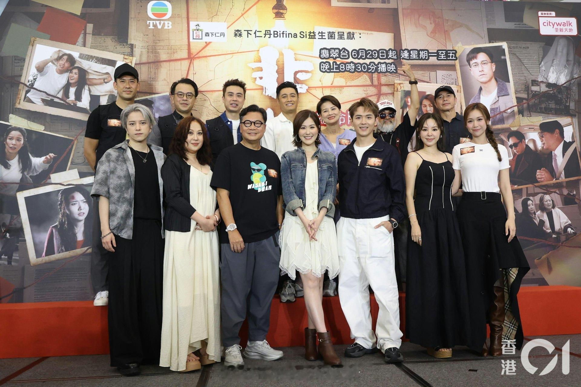徐荣亲自揭秘沐浴戏份拍摄内情，局促之下只能顺势而为：其实我已经尽量避开了TVB剧