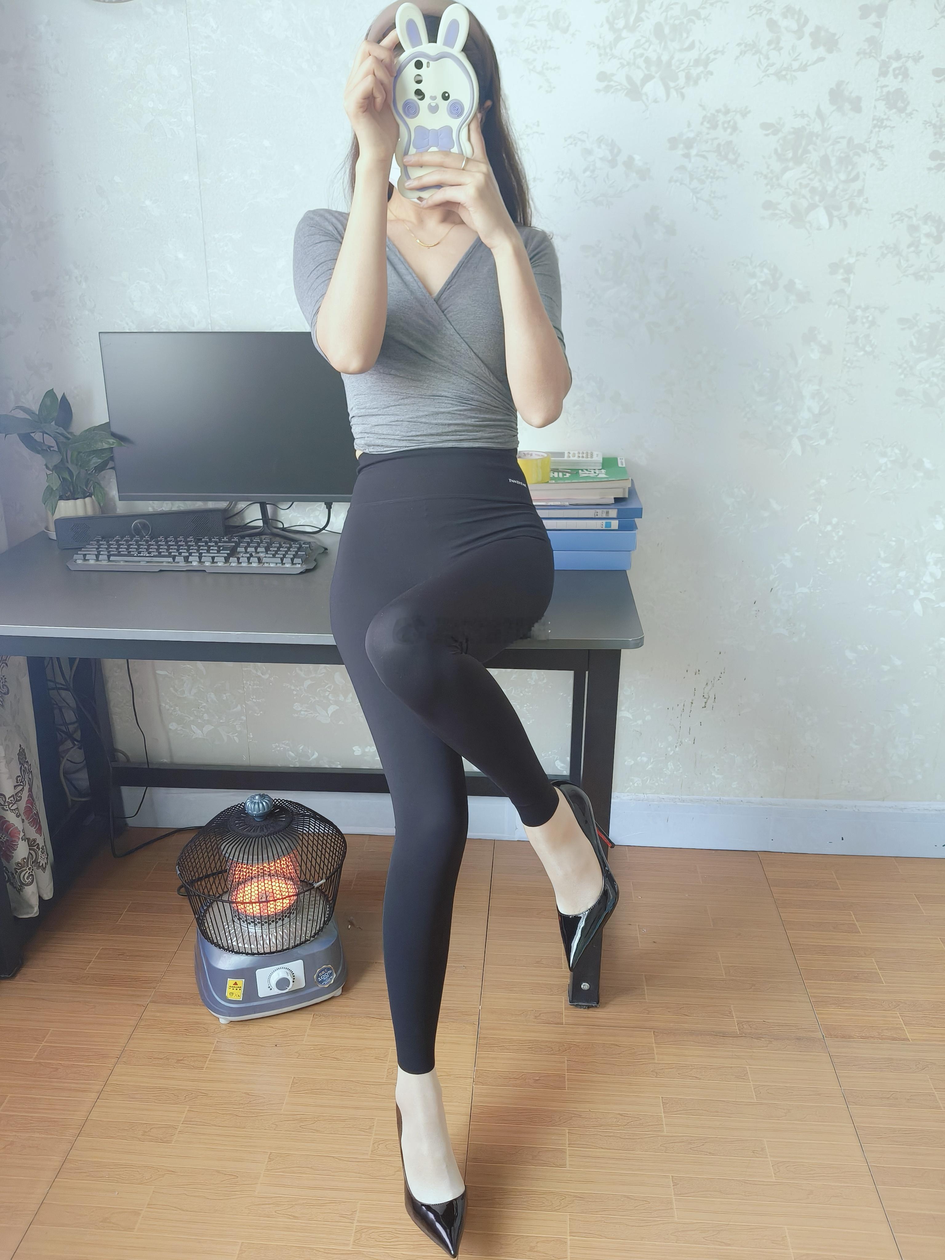 这条瑜伽裤，显瘦又百搭！