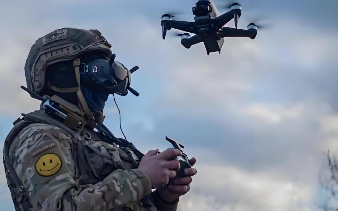 乌克兰这波操作，直接看懵所有人，打仗居然卷到靠机器人撑场面了？就在2026年4