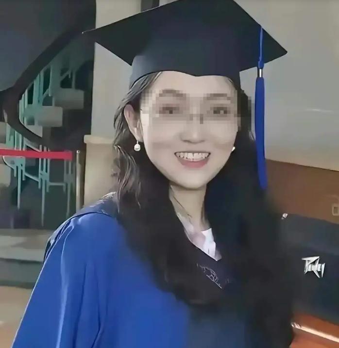 武大图书馆性骚扰事件时间线：2023-07-1118:30左右，武汉大学文