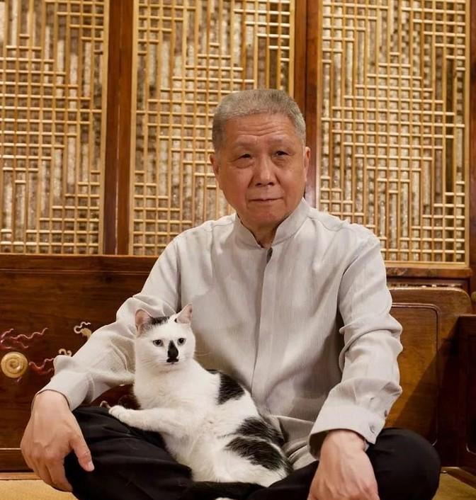 一次节目上，有人问马未都：“为何南方人比北方人，普遍要矮小一点？”马未都：“原因