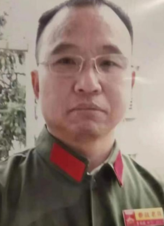 1984年，战士李陶雄中弹后抢救无效，壮烈牺牲。他的遗体却在送往安葬途中两次掉落