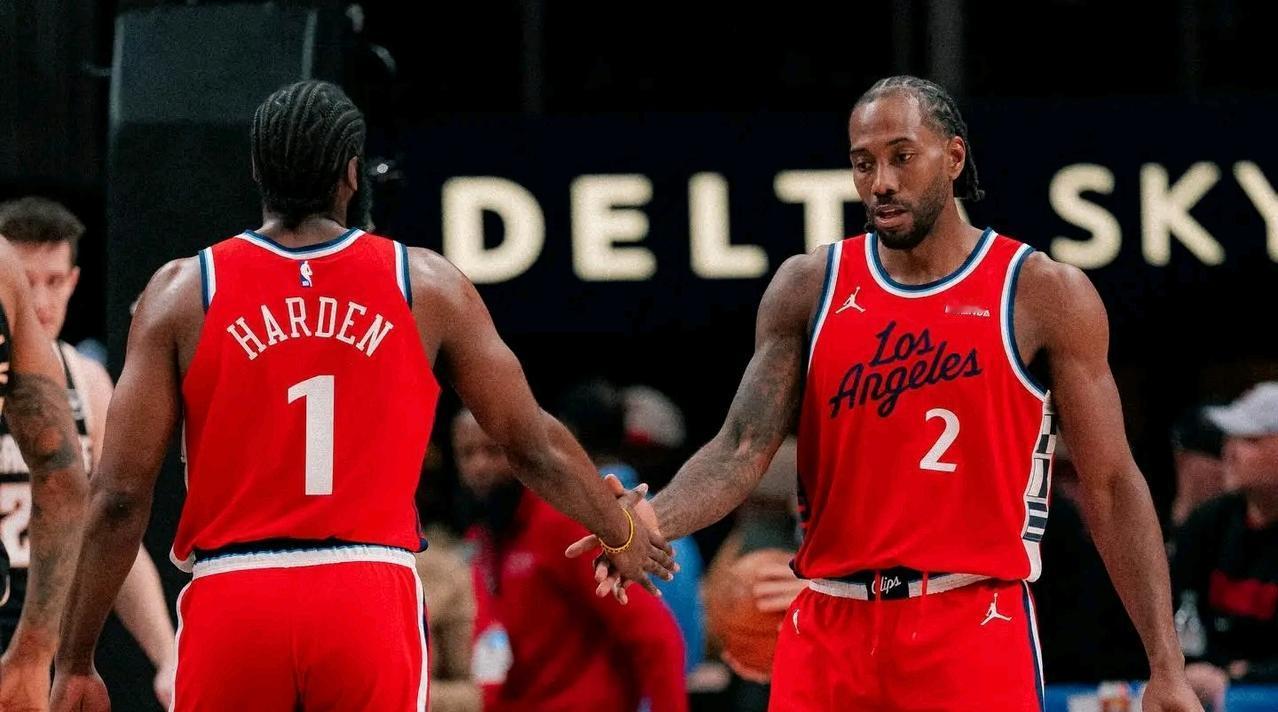 哈登小卡体系够强，比尔琼斯回归，依然总冠军。1，交易大洛，博格丹，次轮换3D