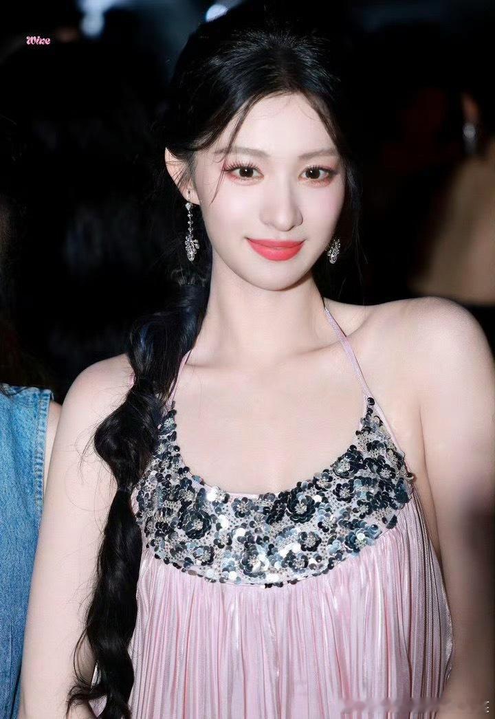 王楚然这套好出圈​​​
