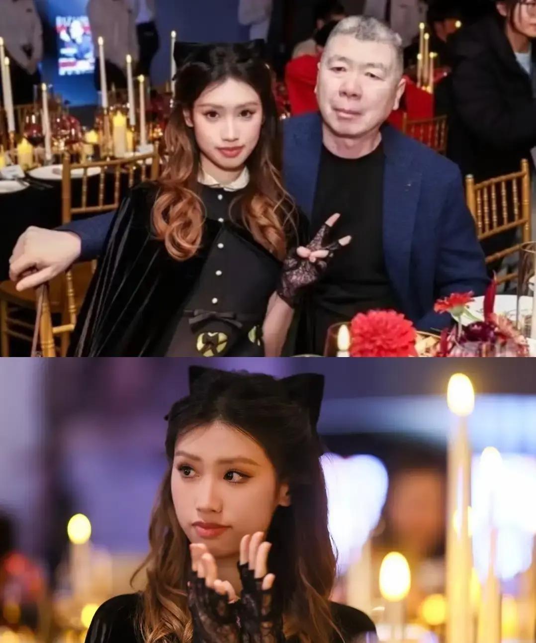 冯小刚牵着徐朵走红毯，父女俩一抬头，镜头全对着脸。照片一出，全网都在喊“这也太