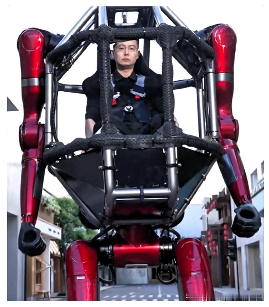 看了宇树科技390万的机甲突然理解了，王兴兴小时候不止数学、英语学的不咋滴，