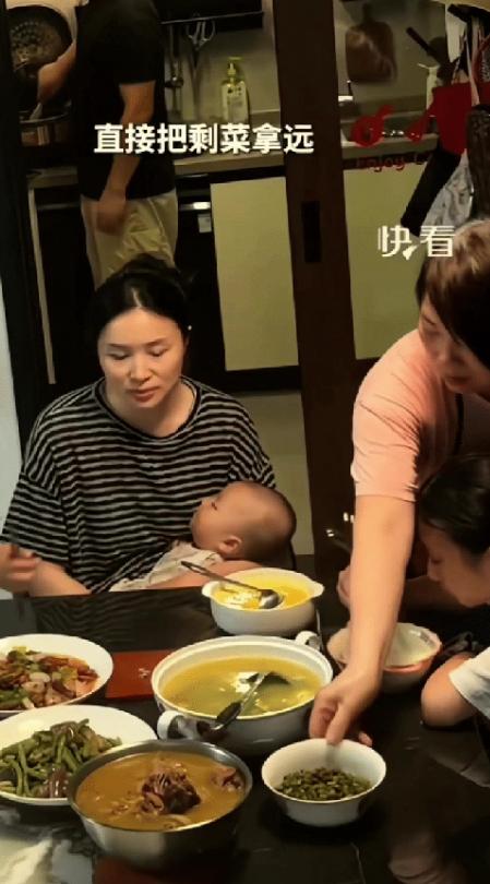 这位婆婆火到人民日报了！6月11日人民日报报道，重庆，一家人准备吃晚饭，儿媳故意