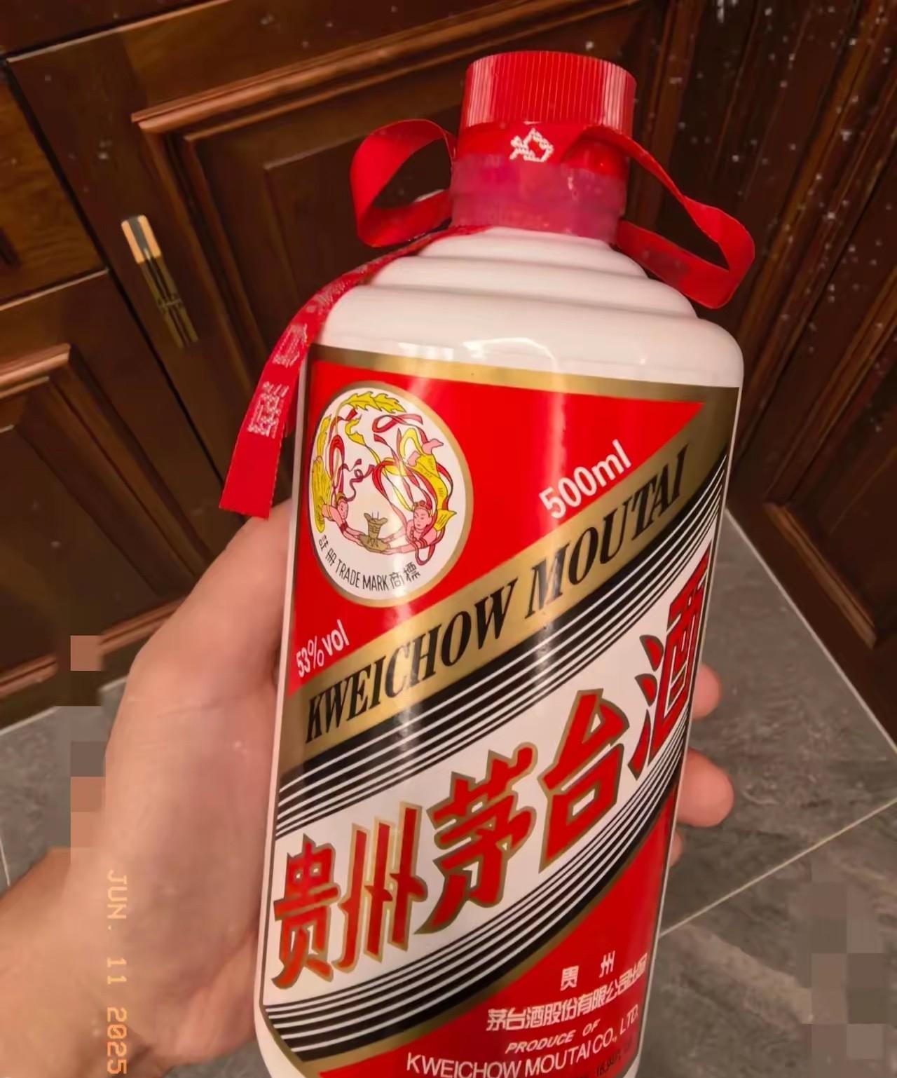 茅台酒要回归初心，我不知道他们说的初心具体是指什么？茅台酒有今天之地位，最主要