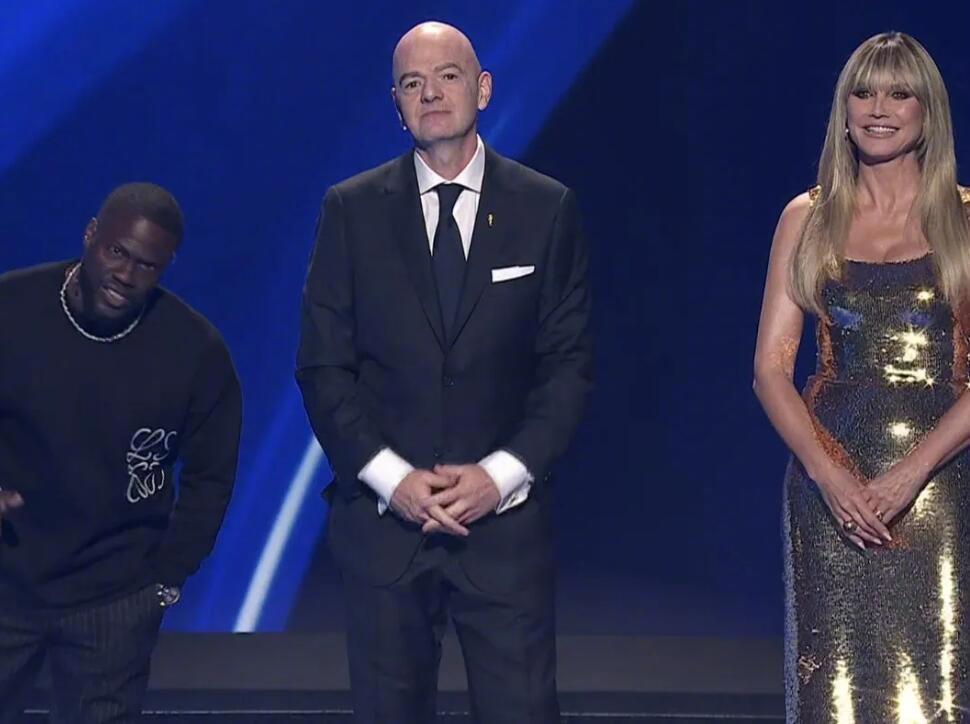 世界杯要变天了。2026年的决赛，中场休息时不再只是球员喘口气的时间，而将变成一