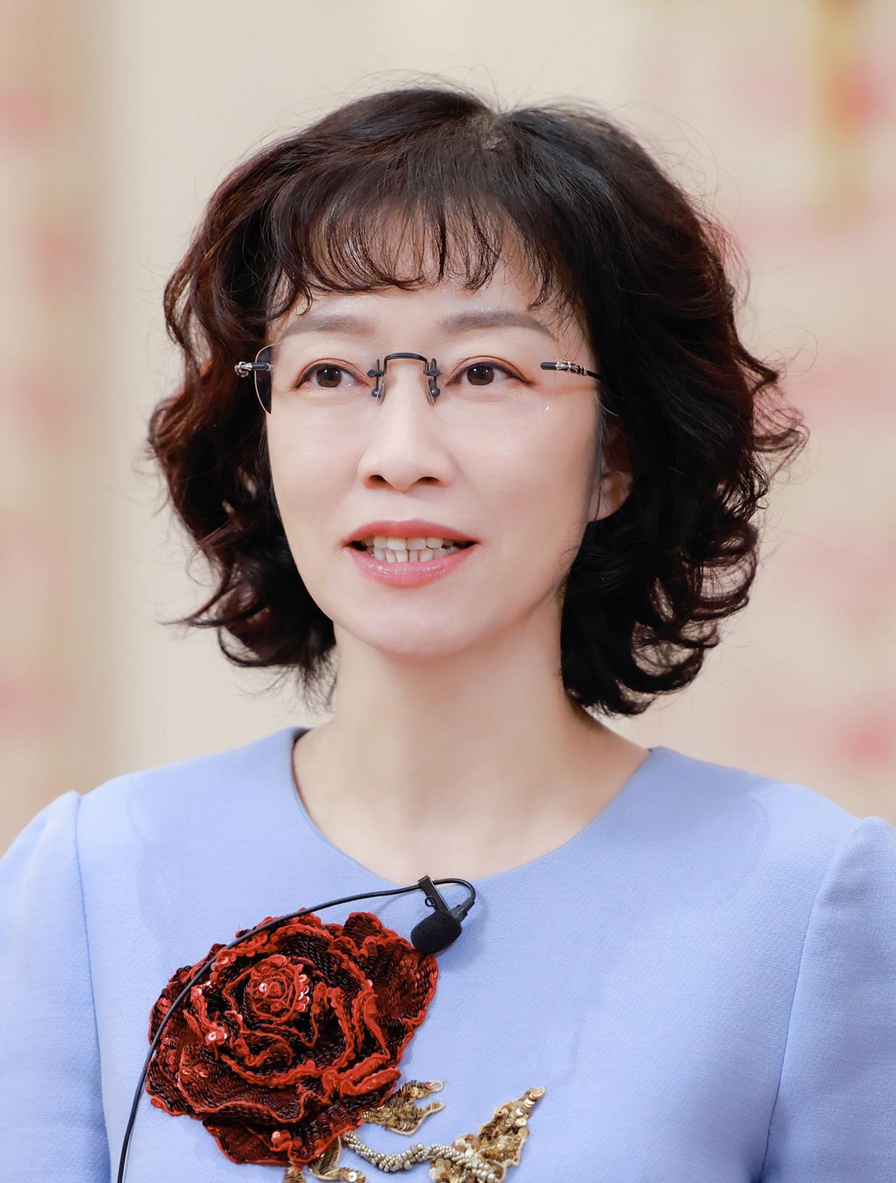 华为人物纪——陈黎芳！那个敢怼余承东、逼着任正非频繁接受媒体采访的华为女将！她
