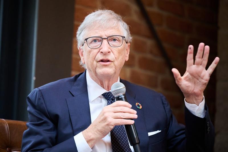 马斯克又在放狠话了。面对盖茨做空特斯拉和推特的指控，他直接回怼“别想用资本做空我