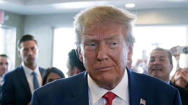 没能让中国妥协,36万亿美债填不上,特朗普决定“弄死”大债主!
