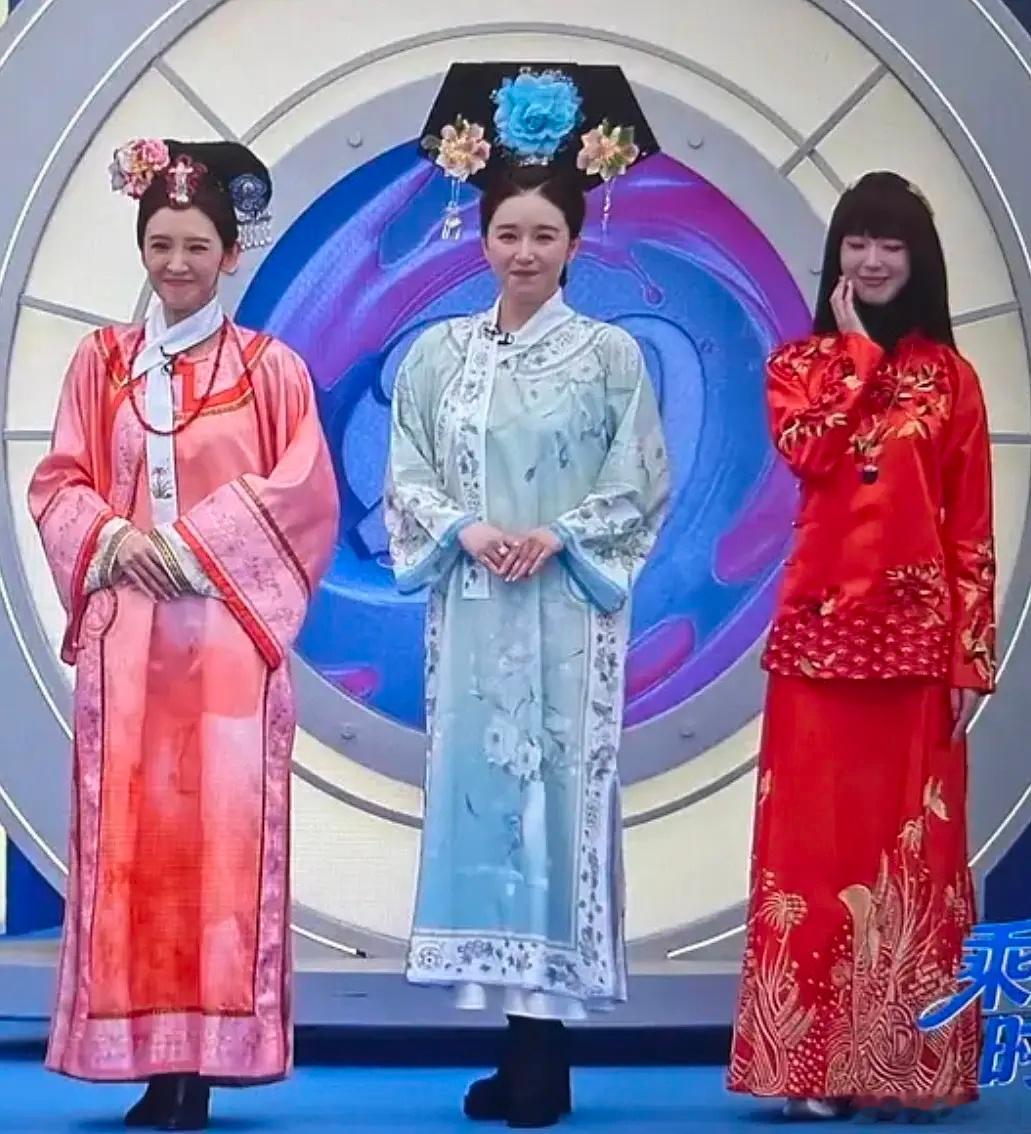 陈瑶重现无心法师名台词，唐艺昕在旁边憋笑，合理怀疑唐艺昕看过这剧