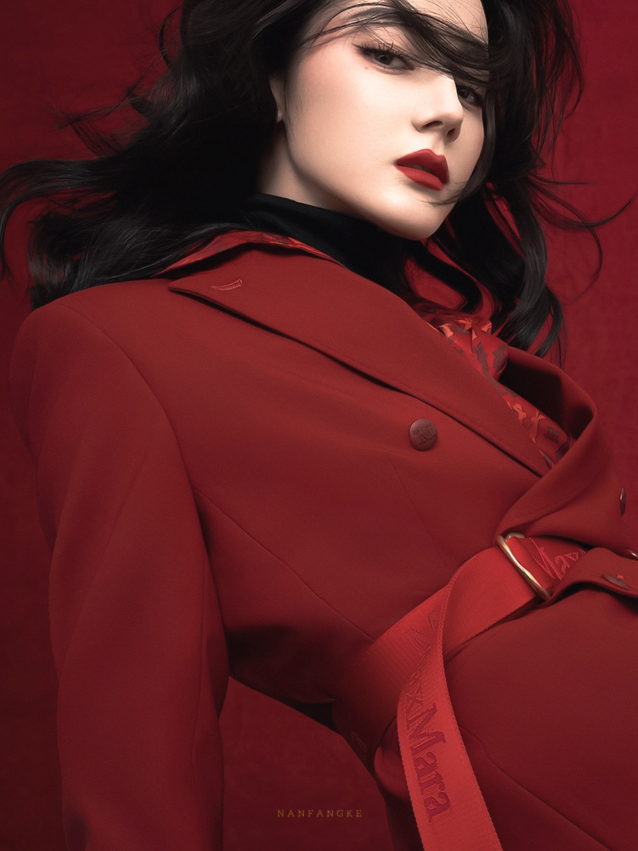 摩登女郎🍎❤️我的超话卡册|迪丽热巴卫蓝​​​