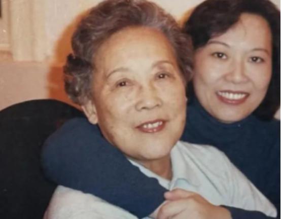 师生情深：上海女子为报恩师购房，20年后却与老师侄子对簿公堂