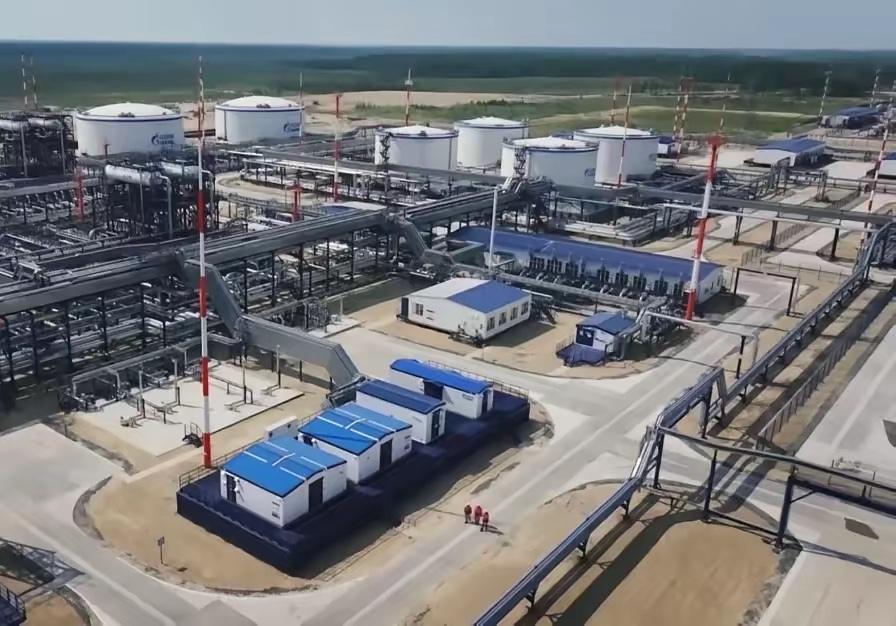 美国彭博社报道称，高油价到年底可能为俄罗斯带来额外400亿美元的收入，而且俄罗斯