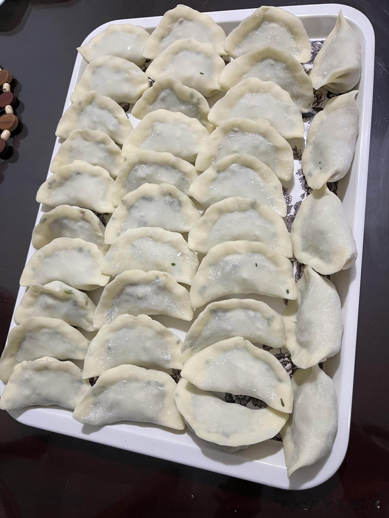 为自己的记忆买单。早上左磨右蹭，终于在八点多出门买菜。孩爸昨晚念叨，好久没吃