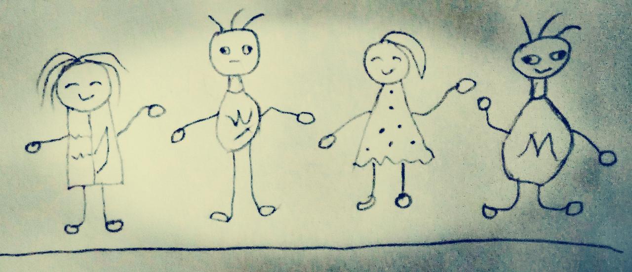 爸妈生了4个子女，两个儿子，两个女儿，虽然没有一个有出息的，但都非常的孝顺，爸妈