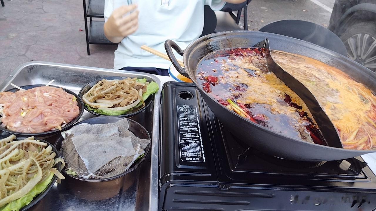 实在是没有办法了，不是当家长的没有教育，道理也讲了，不得听，还怼嘴。每天就知道吃