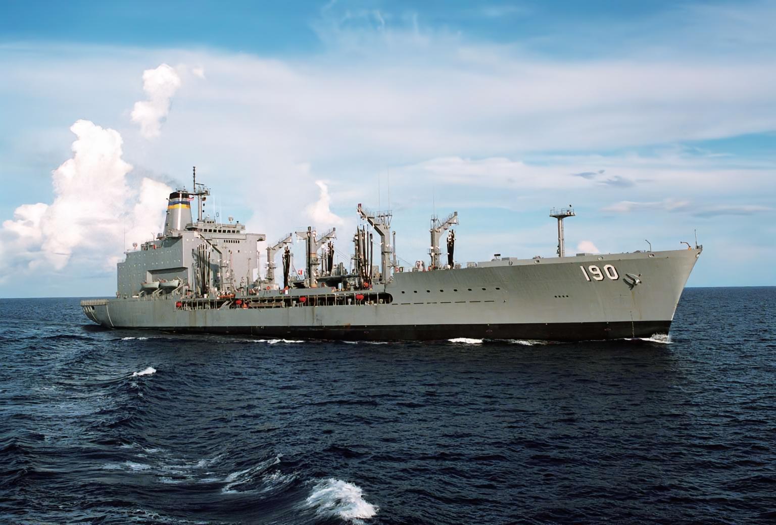 每天认识一件兵器“亨利·J·凯撒”级舰队油船“亨利·J·凯撒”级舰队油船（He