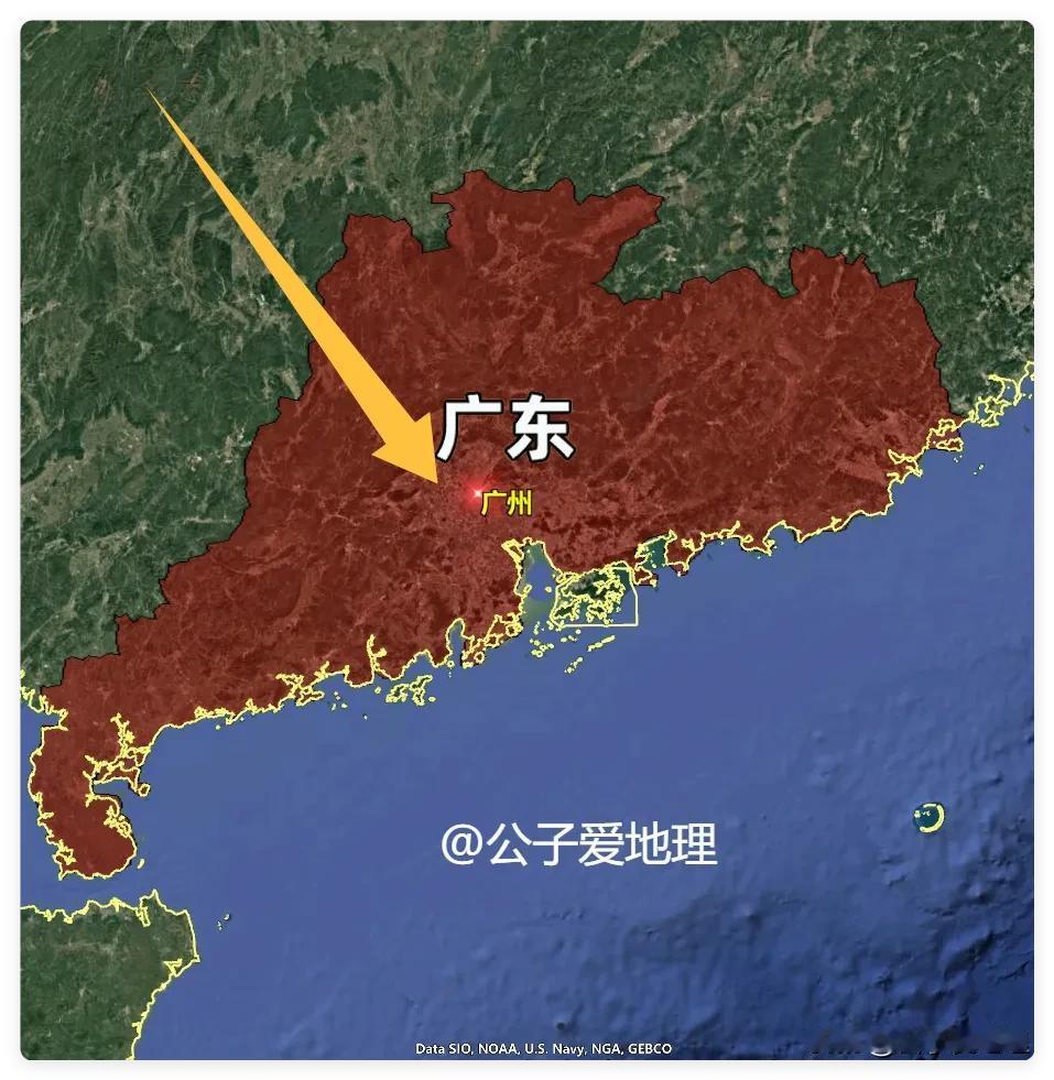 该怎么形容广州现在的温度呢？出门五分钟，流汗两小时——这哪是广州的夏天，分明