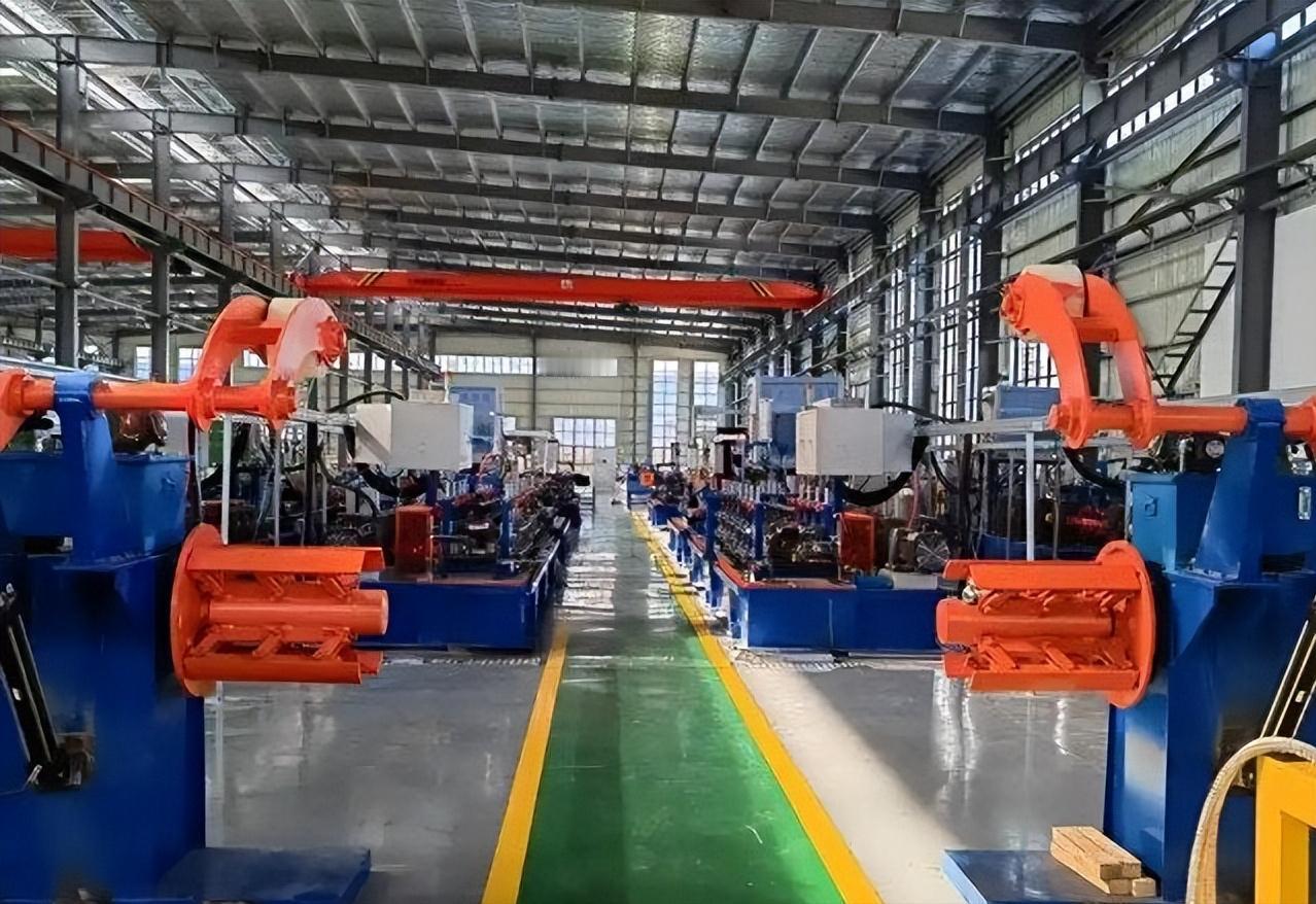 什么叫工业大国？数据摆在这儿：俄乌激战两年，无缝钢管总消耗约64.5万吨，而中国