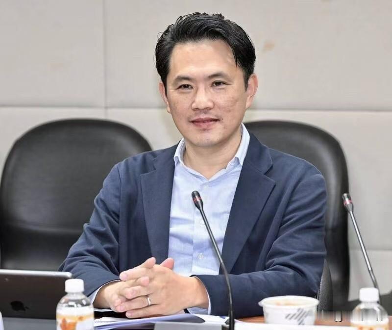 国民党批：林佳龙对黄岩岛、台湾东部海域立场软弱换菲律宾设处？针对台外事主管林