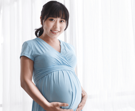 看到孙女后, 婆婆头也不回的拉着老公走了! 自己带孩子坐月子, 一样能活