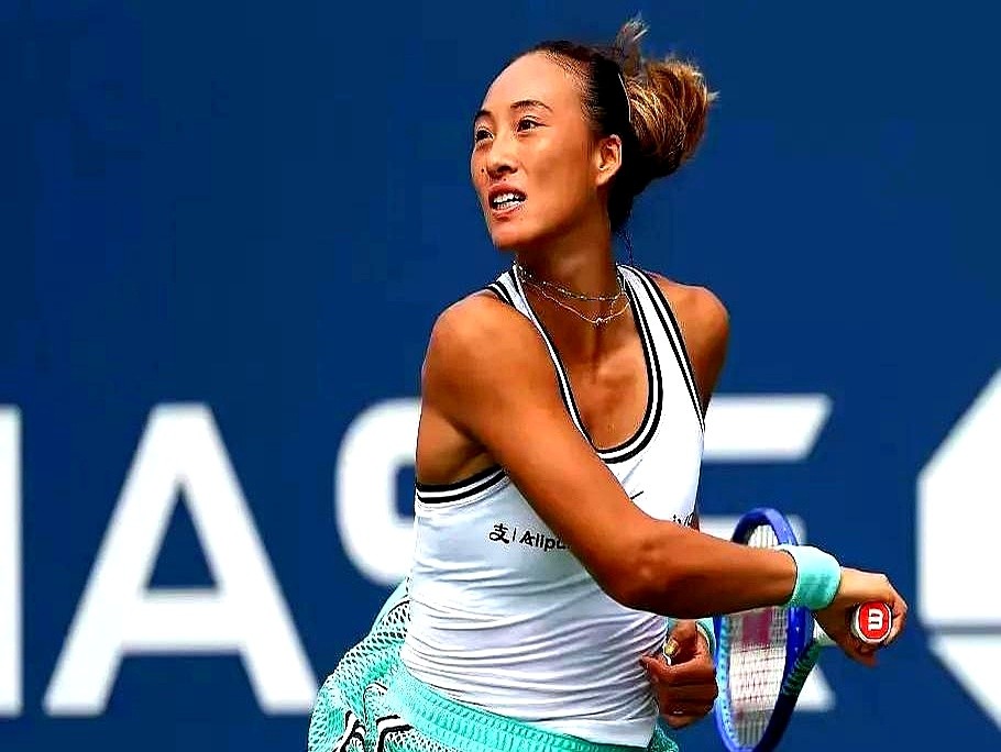 从世界第121位飙升到第52位，只用了一场美网的7连胜。从资格赛一路杀进八强，手里死死攥着1083分