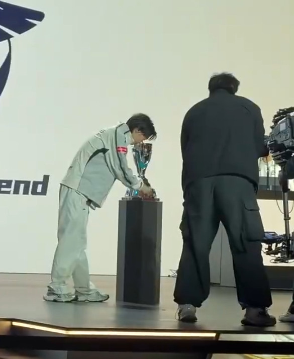 Shy哥别玩了，回来救救iG吧你不在的时候Rookie被香克斯对位打爆了，AL