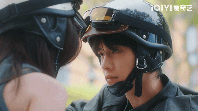 这个冬天被轨迷心窍了追到现在，我已经不满足于一天一集了，恨不得一口气看完所有内