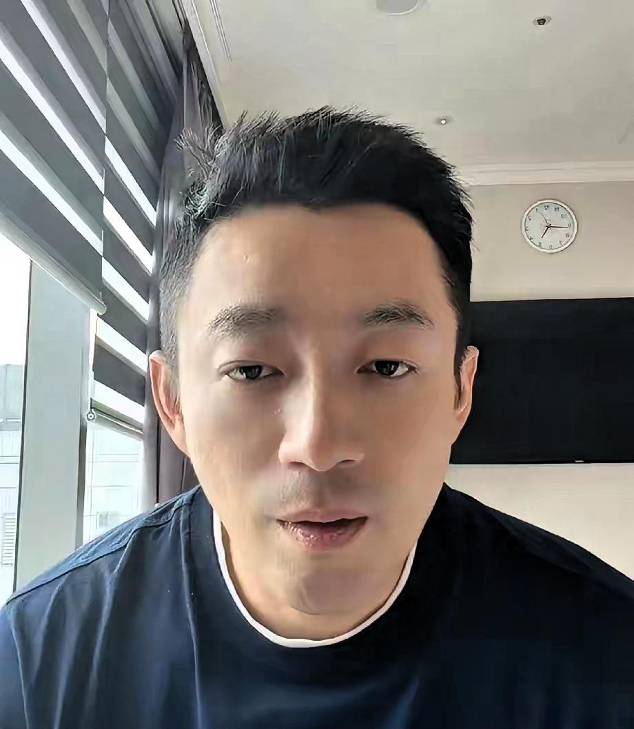 汪小菲说孩子教育事,他爸样子的转变,大家都会想.汪小菲说了孩子的事,好多人都看