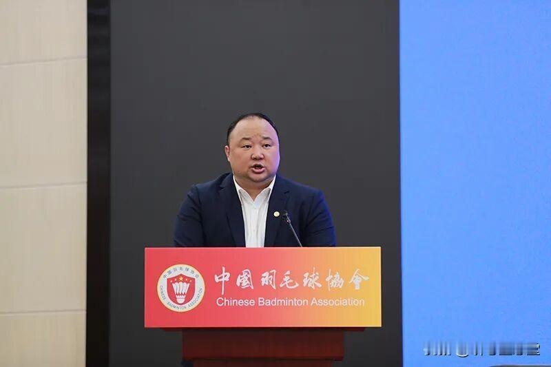 两届奥运冠军、中国羽协主席张军，官宣被查羽协主席张军体坛反腐，再下一城。4月