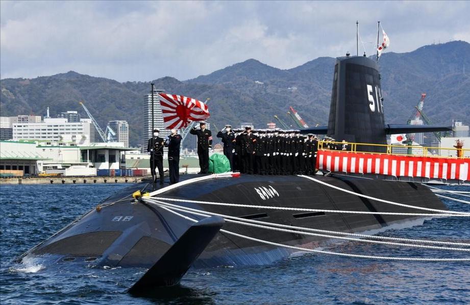 首先得承认的一点是，日本常规潜艇的技术水平确实不低，自动化水平高、声呐系统完整，