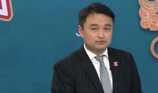 辽宁队能够淘汰广厦队，晋级CBA总决赛吗？周鹏给出了自己的看法。半决赛第一场