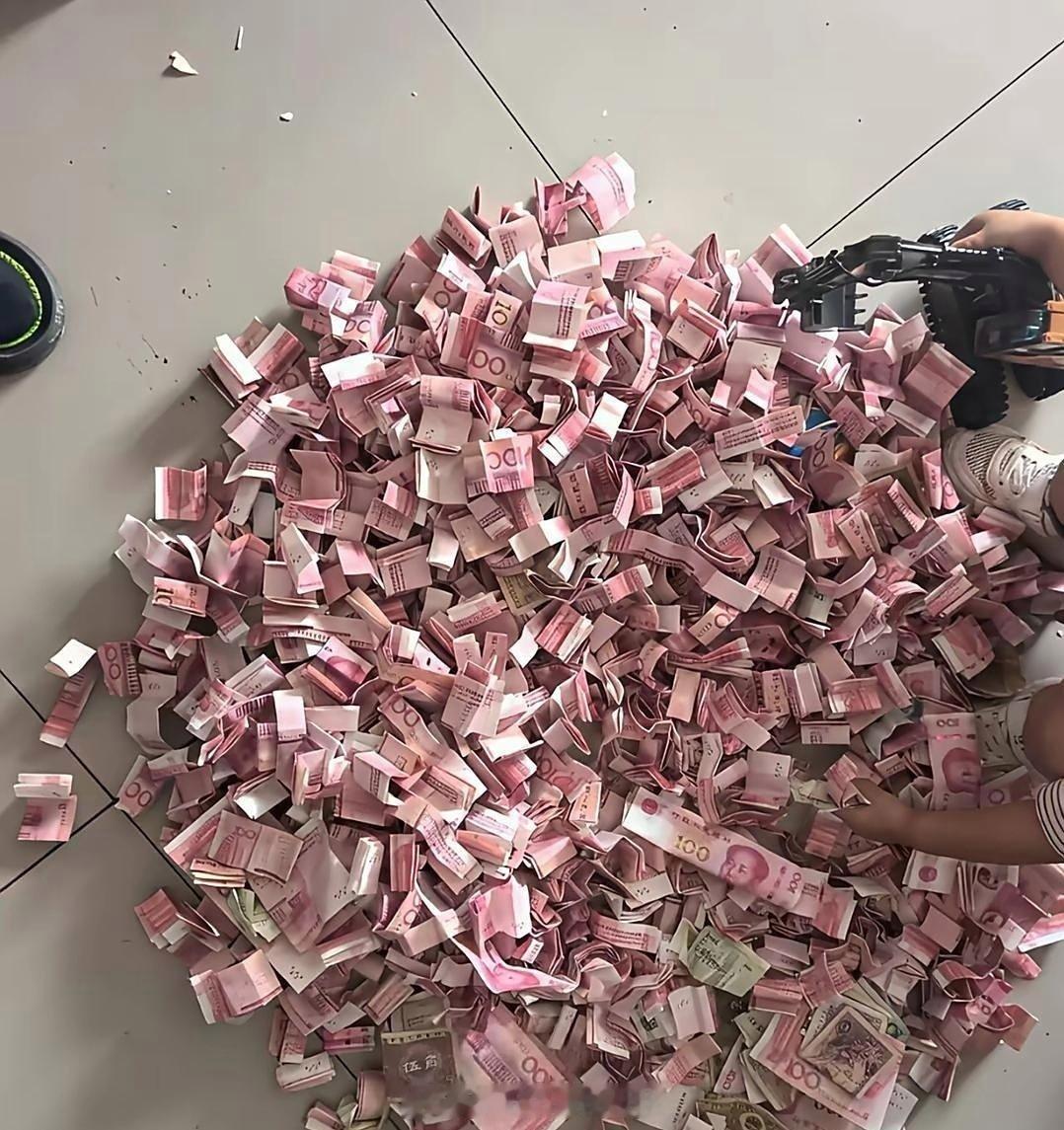 砸了弟弟的存钱罐，愧疚感翻涌，恨自己一时冲动太莽撞！
